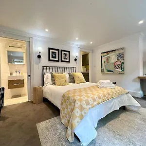 Cute Basement Flat Richmond