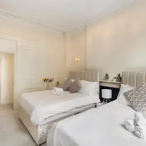 Apartment Regent's Square Charming Flat London
