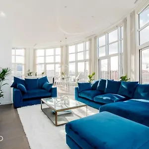 Portico Residences - Stunning Penthouse With River Views In Battersea Apartment *