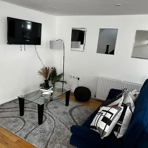 3bed2bath Marylebone Apartment London