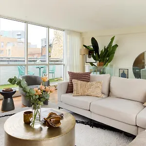 The Brick Lane Arms - Breathtaking 2bdr Penthouse With Balcony Apartment