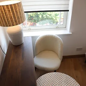 Kentish Town Hideaway * London
