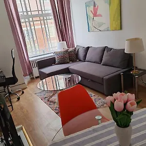 Two Bedroom In Bayswater London