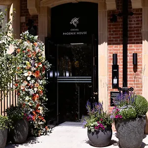Cheval Phoenix House At Sloane Square