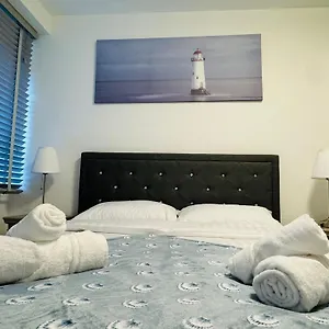 Homestay Goulden House D