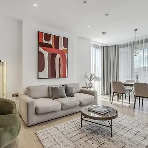 Remarkable Gem Apartment *