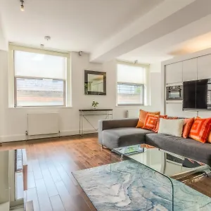Apartment Modern Serviced 3 Minutes From Blackfriars Station London