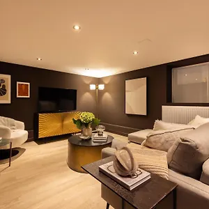 Apartment The Tyrwhitt Road Place - Lovely 2bdr Flat With Garden *