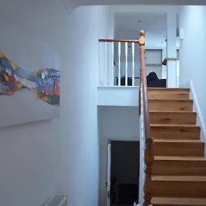 Apartment Putney Lane