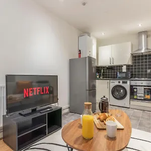 Apartment Lovely 2 Bedroom Flat, North Ldn *