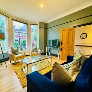 Holiday home Charming Victorian Townhouse In Hackney