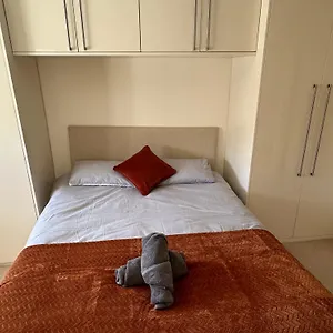 Apartment Lx Russell Square London