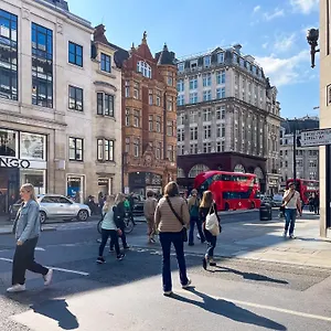 4br 2ba House By Livestay Short Lets & Serviced Near Oxford Circus With 2 Private Patios * 런던