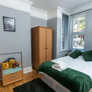Tranquil Studio In Harlesden Apartment