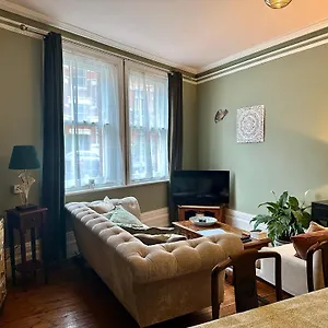 Cosy & Unique