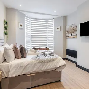 Apartment Ground Floor Finsbury A1 Next Arsnl
