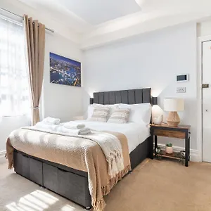 Cosy Close To King Cross London