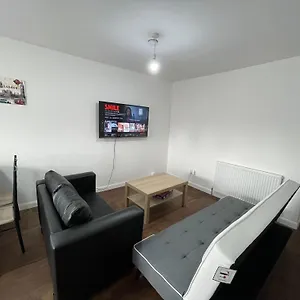 Apartment Stratford-2bedroom-close To Local Transport- Wifi London