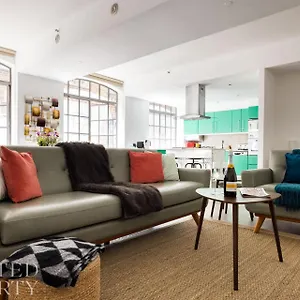 Soho Warehouse Loft With Concierge Apartment *