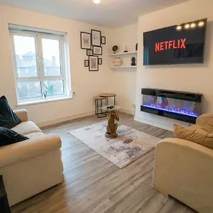 Hackney Haven 3br In Clapton Apartment *
