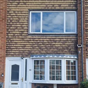 Cozy Flat & Lovely Garden, High Speed Wifi * Cranford