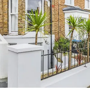 Stunning, Stylish Garden Flat In The Heart Of Wimbledon Apartment