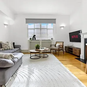 1 Bed Apartment- Mayfair 6 Apartment London