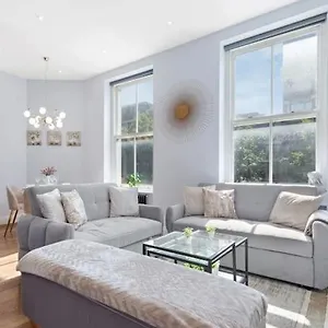 Apartment Comfort 2bedroom, 2bathroom With Ac London
