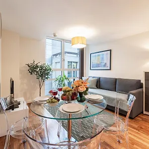 Apartment Barbican London