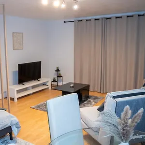 Cozy 1 Bed In Canary Wharf - Near Excel & Greenwich With Gym Acces London