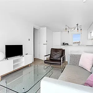 Relay Belgravia 29 Apartment London