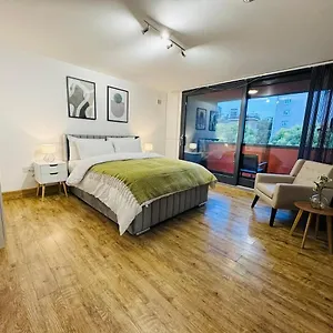 The Edge Ft2 Apartment