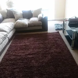 Heathrow Airport Bedfont Lakes 2 Bedroom