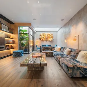 Elegant 4-br House With Garden * London