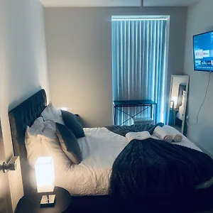 Homestay Double With Private Bathroom