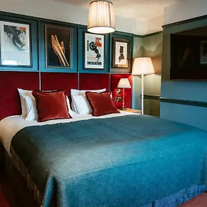 Hand & Flower 3* London