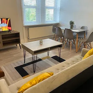 Apartment Spectacular