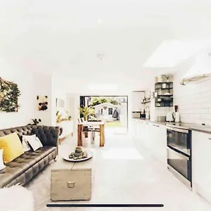Terraced 3 Floors, 3 Bedrooms Holiday home