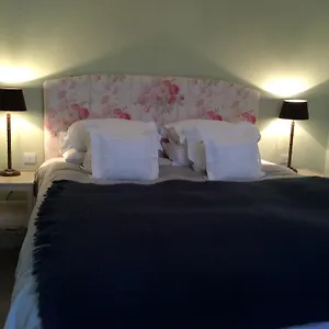 Ensuite Roof Terrace Nr Nine Elms Bed & Breakfast London