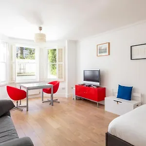 Apartment Kensington Designer