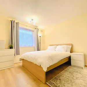 Modern Two Bedroom Near Stadium By Leda Homes Wembley