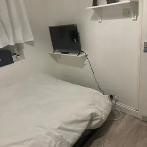 Comfy Flat * Catford