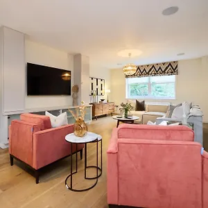 The South Hampstead Hideaway - Stylish 6bdr * London