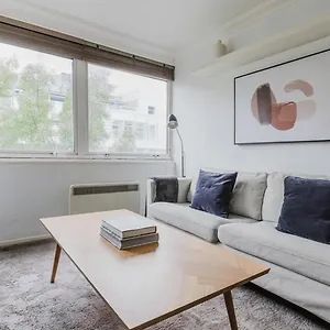 Blueground Fitzrovia Furnished W Kitchen Lon-594 Apartment