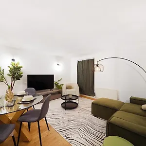 Modern Cosy 2 Bed In Westminster, *