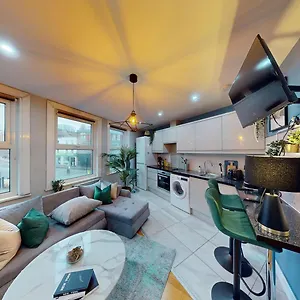 Gorgeous 1-bed In Greenwich Apartment