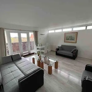 Apartment Queensway 2 Bedroom Flat