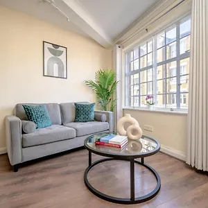 Apartment Bnbnook - Charming 1-bed Flat Near Big Ben & Buckingham Palace London