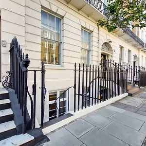 Elegant Marylebone Flat