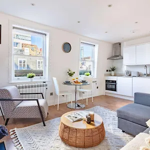 Bnbnova - Fitzrovia With Balcony Near Oxford Circus London